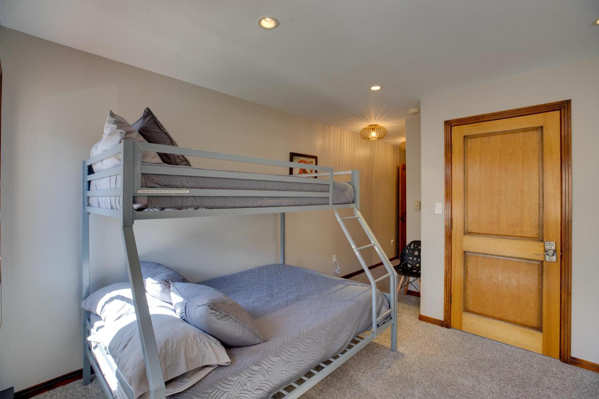 Bright Downtown Telluride Condo - Steps To Lift! ภายนอก รูปภาพ